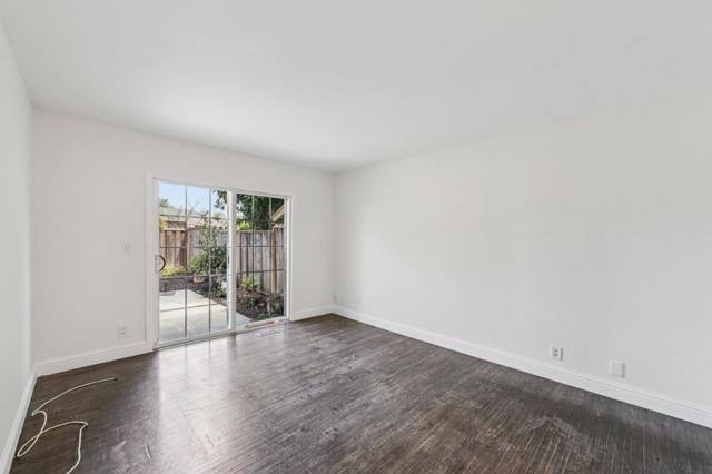 1040 N Capitol Avenue, San Jose CA: https://media.crmls.org/mediaz/2cd40400-6fe8-41de-a795-0dc9d57c4c58.jpg