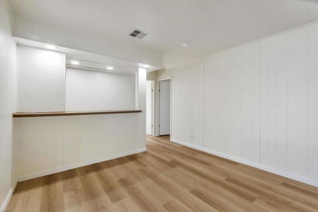 2097 Dalis Drive, Concord CA: https://media.crmls.org/mediaz/2cd5240c-7301-4c52-953c-700a3b24cd83.jpg