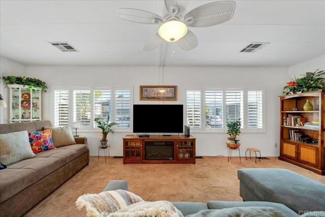 Home for Sale in Spring Valley