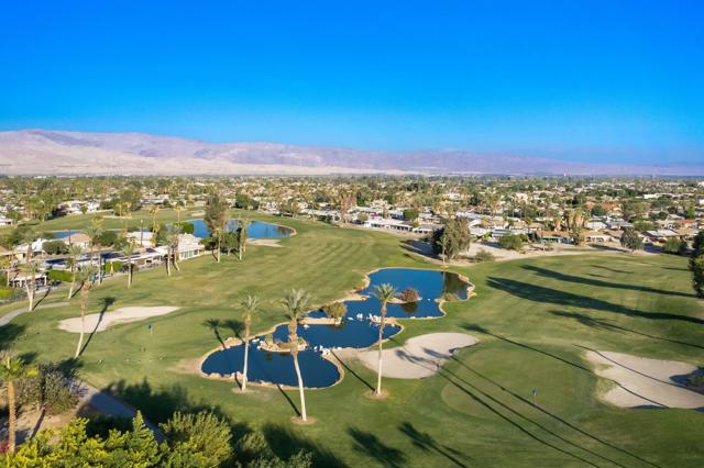 77370 New Mexico Drive, Palm Desert CA: https://media.crmls.org/mediaz/2cd63486-658a-4c1b-927e-1c89bfb193f1.jpg