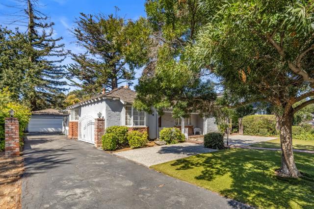 14 Nevada Street, Redwood City CA: https://media.crmls.org/mediaz/2cd6a4bd-c7f8-49c7-b677-99a36ffc259c.jpg