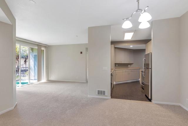 35511 Monterra Terrace, Union City CA: https://media.crmls.org/mediaz/2cd84f60-c5a4-4468-8604-b47fb2e6809d.jpg