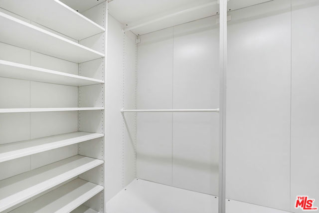2506 Zorada Drive, Los Angeles CA: https://media.crmls.org/mediaz/2cd8c510-9fd8-43e8-8bb1-c4713473c2b9.jpg