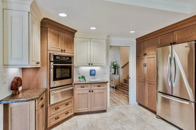 663 Lambeth Court, Sunnyvale CA: https://media.crmls.org/mediaz/2cd91ce5-0bc5-4d92-a741-f90b8481f4cd.jpg