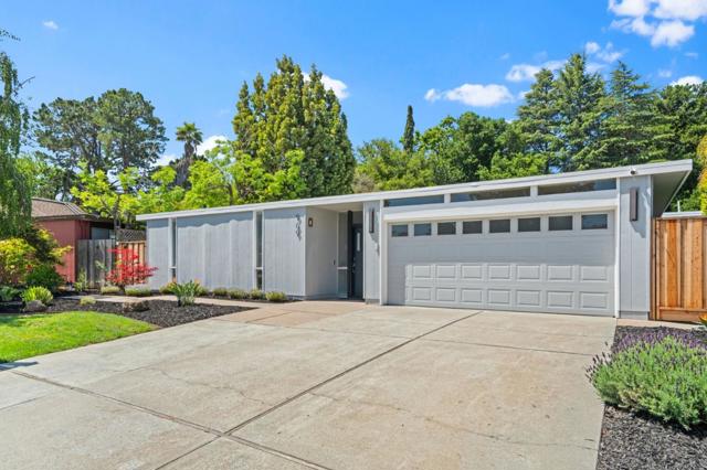 969 Eichler Drive, Mountain View CA: https://media.crmls.org/mediaz/2cd9aef5-d8fe-4230-871a-bec270b71797.jpg