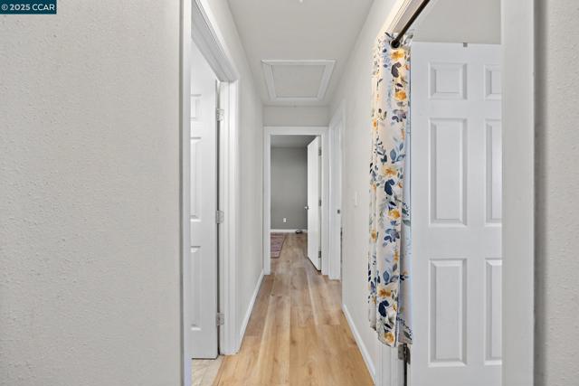 7447 Lockwood St, Oakland CA: https://media.crmls.org/mediaz/2cd9fd16-3eed-4ac2-b99b-ea0f6353d598.jpg