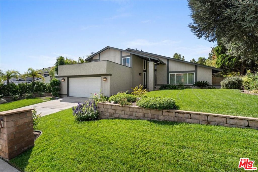 11717 Pala Mesa Drive