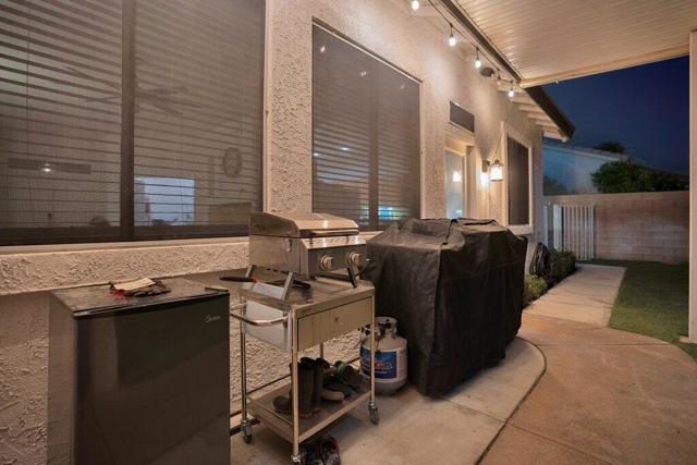 45180 Debbie Drive, La Quinta CA: https://media.crmls.org/mediaz/2cdc7a9c-97cc-4fc0-ae05-c9ec95870c3d.jpg