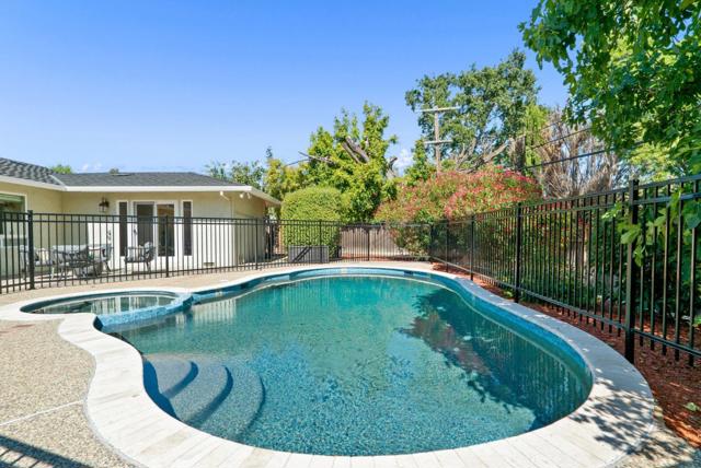 247 Marchmont Drive, Los Gatos CA: https://media.crmls.org/mediaz/2cdd0415-150e-44d6-8eca-c14756fd01b2.jpg