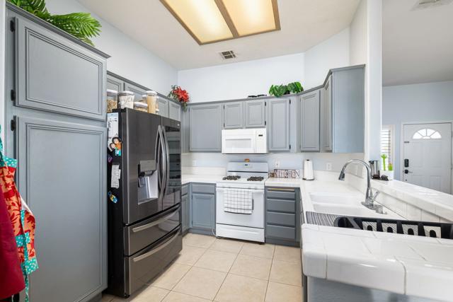 Image 8 of 18 For 68214 Pasada Road