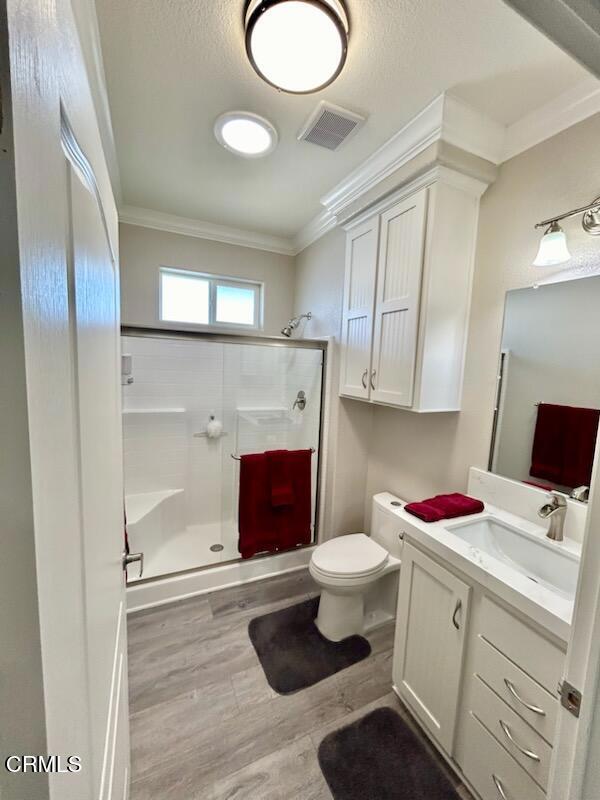 Detail Gallery Image 11 of 22 For 103 Saint James Ct #103,  Thousand Oaks,  CA 91320 - 3 Beds | 2 Baths