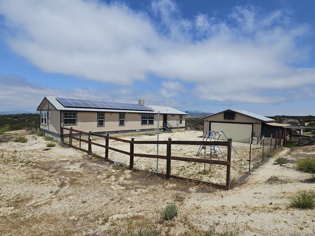 1696 Mary Joe Ln