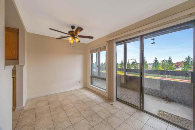 820 Sea Spray Lane, Foster City CA: https://media.crmls.org/mediaz/2cdf0b49-76fd-479d-a34c-aaa665faf65f.jpg