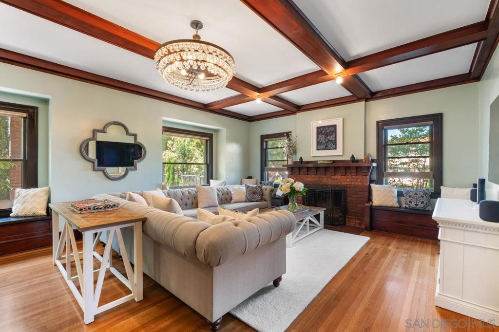 MLS #250040372SD image #10