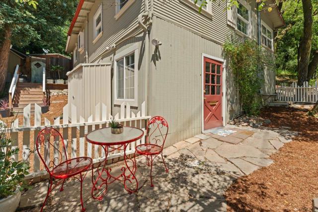 900 Lakeside Drive, Felton CA: https://media.crmls.org/mediaz/2ce0ae23-a473-498e-a77c-046504f6d5df.jpg