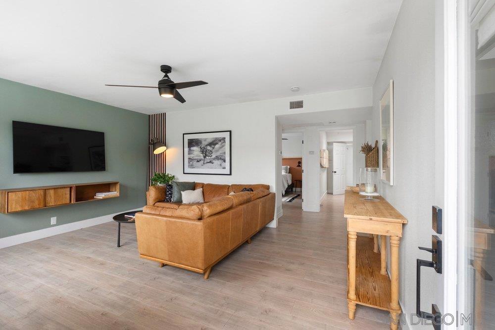 725 Teaberry St - photo 3