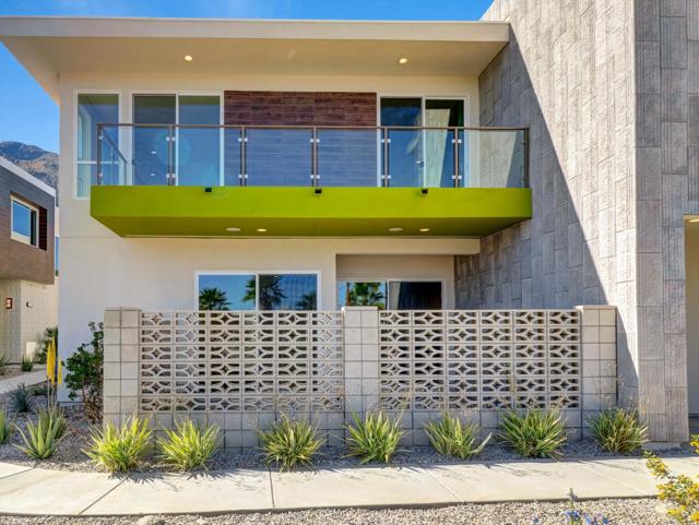 766 Obsidian Loop E E Loop, Palm Springs CA: https://media.crmls.org/mediaz/2ce1cb52-ceca-47a9-b076-0b12cb5f84ef.jpg