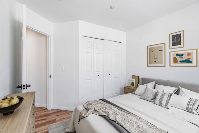4 Brigantine Lane, Redwood City CA: https://media.crmls.org/mediaz/2ce223da-6d8f-45fc-8a33-f385e629a452.jpg