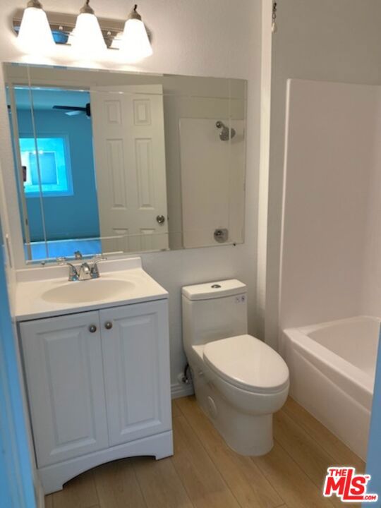 30523 Canwood Street, Agoura Hills CA: https://media.crmls.org/mediaz/2ce252c9-3898-4c90-b7c2-4790c18dfb7a.jpg