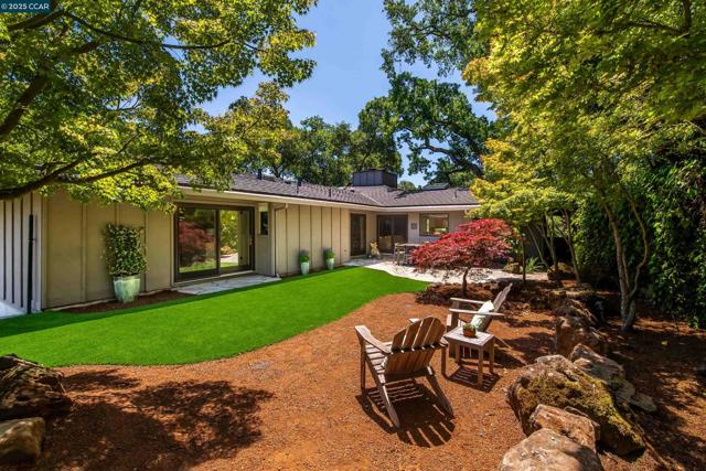 71 Silverwood Dr, Lafayette CA: https://media.crmls.org/mediaz/2ce46eb3-f0d4-4b67-b624-3dc06760a1a5.jpg