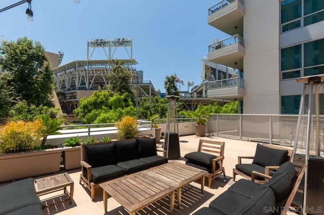 253 10Th Ave, San Diego CA: https://media.crmls.org/mediaz/2ce562c8-1b24-49d6-8df1-21996b3c1dae.jpg
