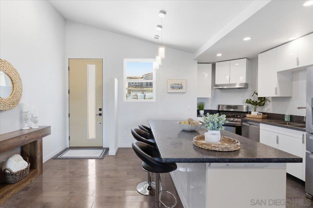 5447 Soledad Rd - photo 8
