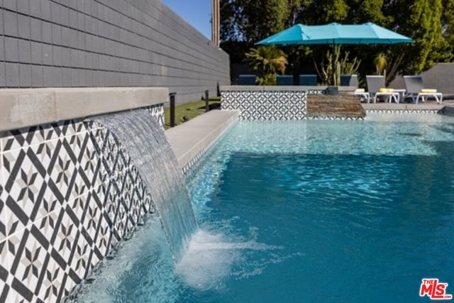 980 N Buttonwillow Circle, Palm Springs CA: https://media.crmls.org/mediaz/2ce6e871-399b-4bdf-86eb-8ae3943bcf0c.jpg