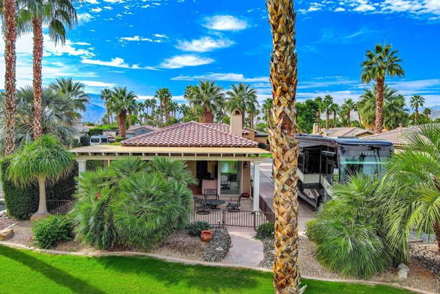 48170 Hjorth Street, Indio CA: https://media.crmls.org/mediaz/2ce74a1f-f02c-41f6-8b24-97f474c6abd7.jpg