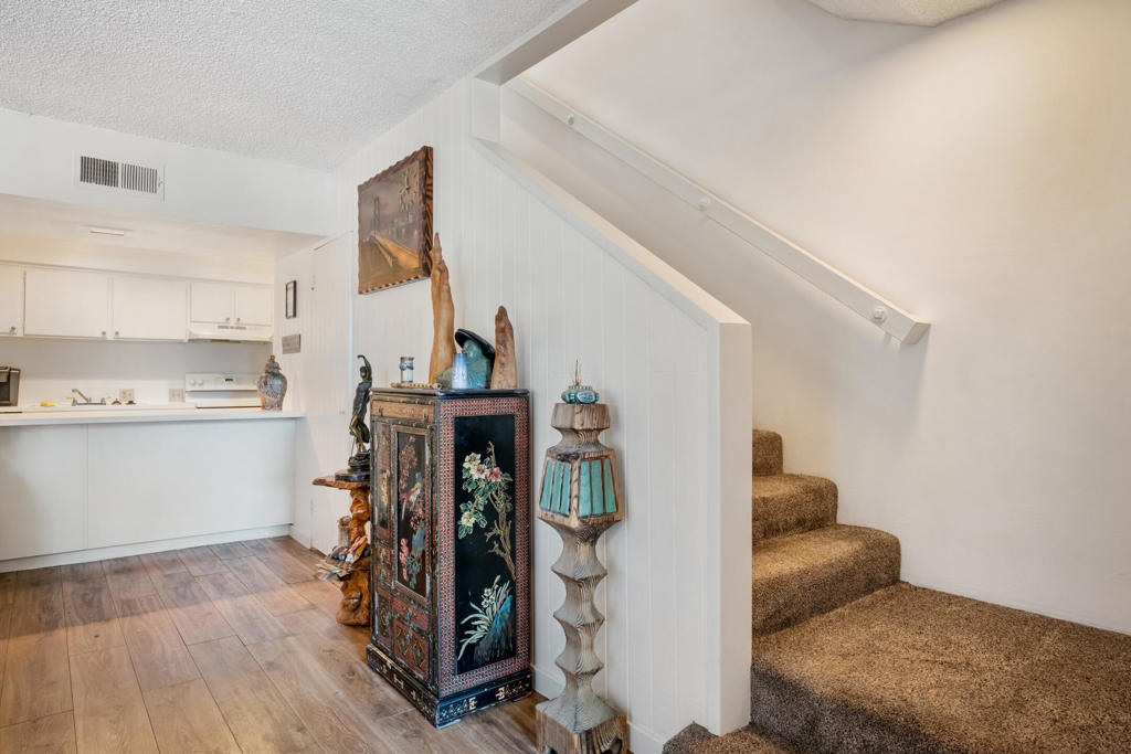 MLS #219135368DA image #10