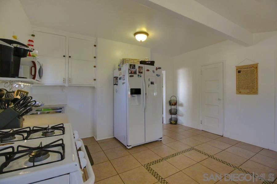 3970 Harney Street - photo 11