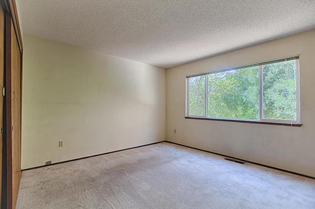 41 Grandview Avenue, Felton CA: https://media.crmls.org/mediaz/2ce8598e-7798-440a-92d8-1b9ce14add1c.jpg