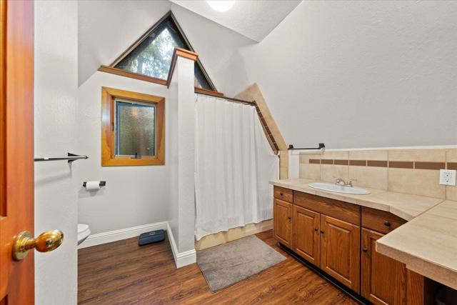 1 Memory Lane, La Honda CA: https://media.crmls.org/mediaz/2cea258f-1f11-4587-88bd-6ac8a5f747bb.jpg