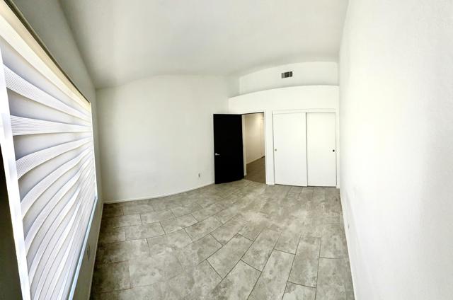 40855 Sandy Gale Lane, Palm Desert CA: https://media.crmls.org/mediaz/2ceb1692-88cd-46ed-9a21-6de5400d733c.jpg