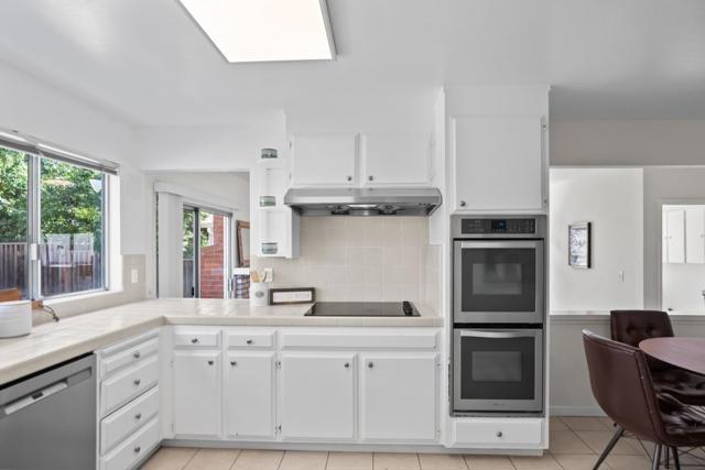 731 Liverpool Way, Sunnyvale CA: https://media.crmls.org/mediaz/2ceb3668-363e-429f-88be-10408e92fed0.jpg