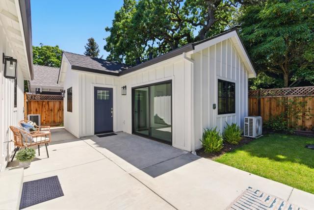 153 Somerset Street, Redwood City CA: https://media.crmls.org/mediaz/2cebae6e-a239-4b39-a161-64c6cf7eadcb.jpg