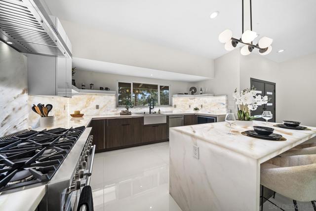 11388 Lorena Ln, El Cajon CA: https://media.crmls.org/mediaz/2cebb787-bf08-4ef2-895d-b0753849a846.jpg