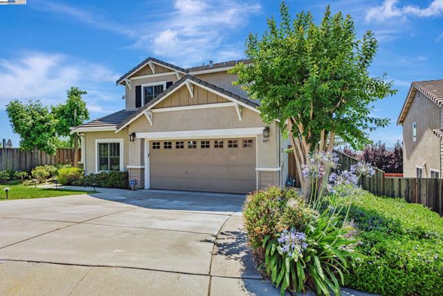 4069 Pergola CT, Castro Valley CA: https://media.crmls.org/mediaz/2cebc5db-b967-456e-96af-c70ec16a2c88.jpg