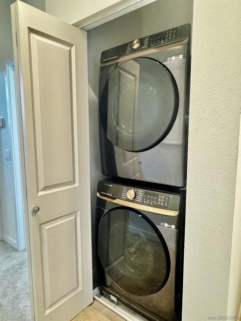 10423 Newbliss Way, San Diego CA: https://media.crmls.org/mediaz/2cec3d1a-76bb-46bb-886e-d22dbc4fe705.jpg