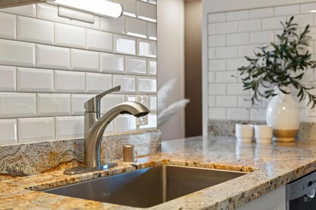 300 Davey Glen Road, Belmont CA: https://media.crmls.org/mediaz/2cec614f-3d19-4af8-ac88-95fe08bc4e51.jpg