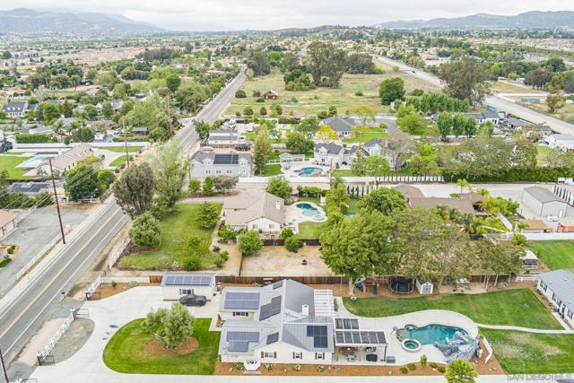 24550 Adams Ave, Murrieta CA: https://media.crmls.org/mediaz/2ced2f75-5cfa-4b49-a9a6-bd81eaf867a1.jpg