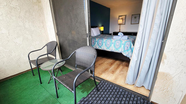 Image 32 of 46 For 467 Calle El Segundo  D20