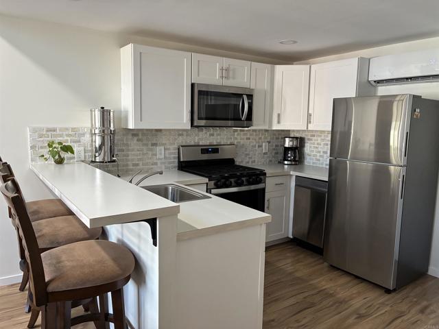 Detail Gallery Image 13 of 20 For 4660 N River Rd #136,  Oceanside,  CA 92057 - 3 Beds | 3 Baths