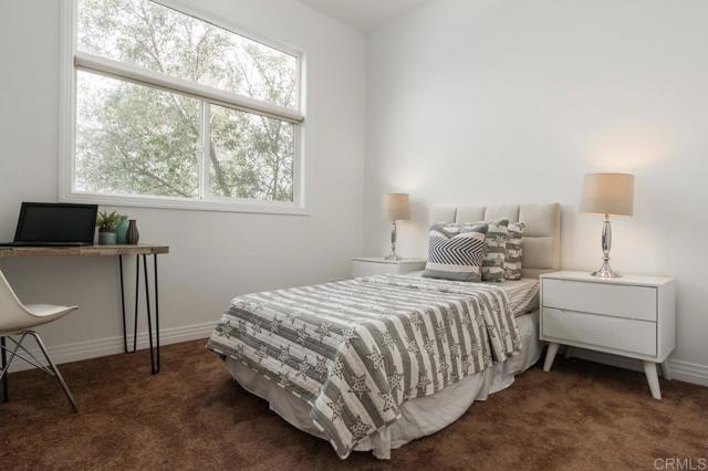 Detail Gallery Image 14 of 21 For 5050 Cahuenga Bld, North Hollywood,  CA 91601 - 3 Beds | 2 Baths