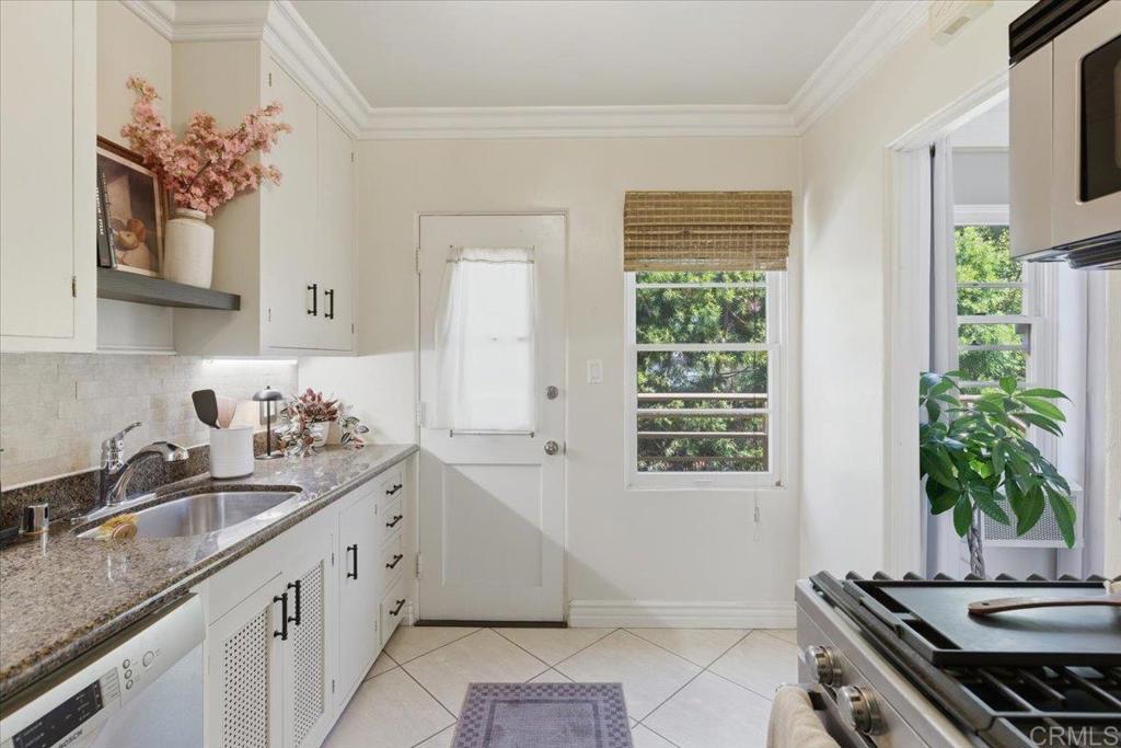 3620 Park Boulevard - photo 6