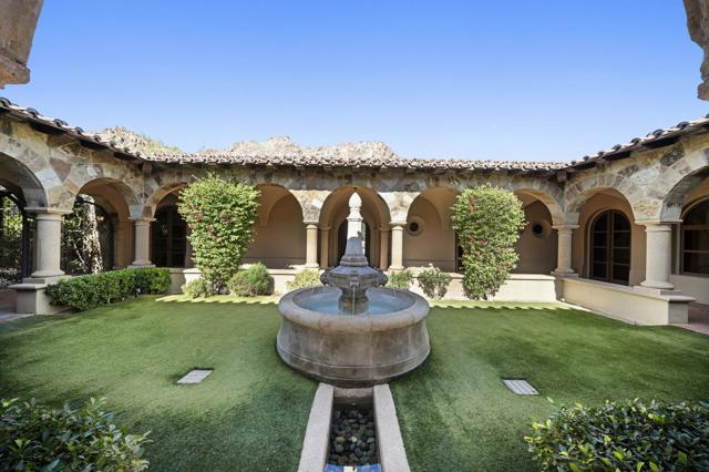 49518 Hidden Valley N Trail, Indian Wells CA: https://media.crmls.org/mediaz/2cef91d1-da13-48ed-99aa-cd0fdd06d324.jpg