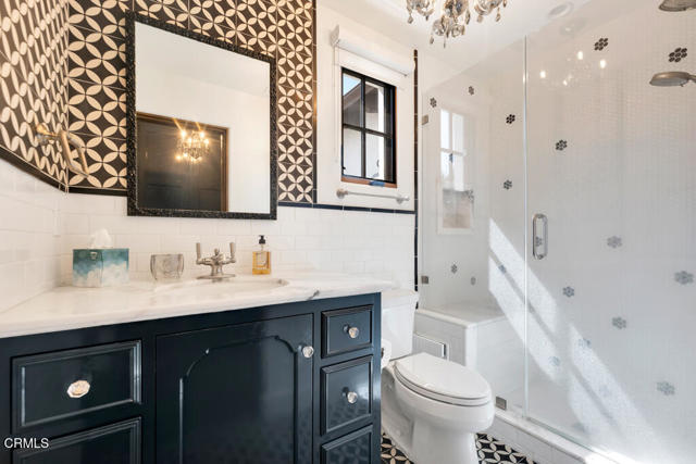 45 Valley Vista Drive, Camarillo CA: https://media.crmls.org/mediaz/2cefa83f-5113-434d-ad19-89388355f6c7.jpg