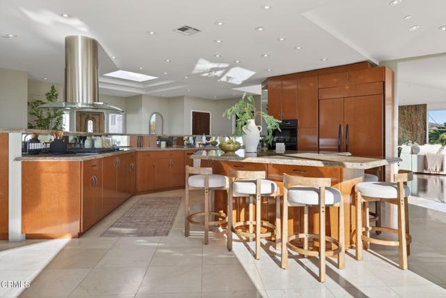 Detail Gallery Image 16 of 43 For 436 Poli St #501,  Ventura,  CA 93001 - 2 Beds | 2/1 Baths