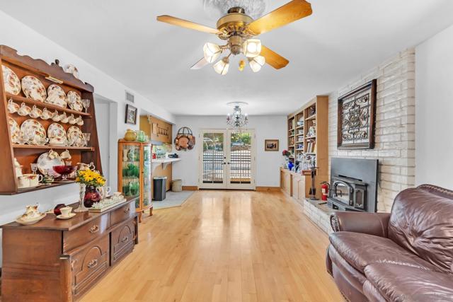 Image 19 of 40 For 11138 Pinehurst Drive