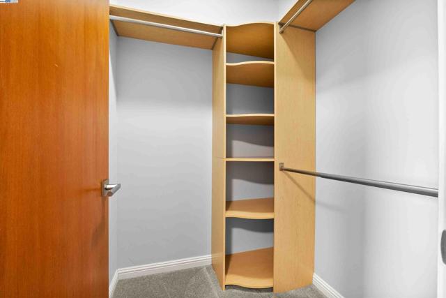 103 Diablo Dr, Oakland CA: https://media.crmls.org/mediaz/2cf31e9d-2d63-42a4-8e20-fc6fc6530f4d.jpg