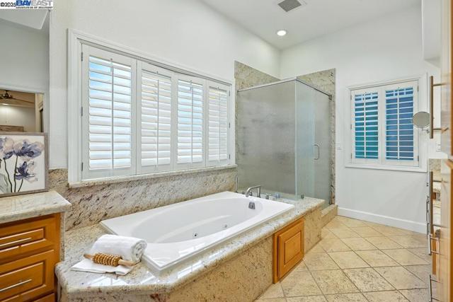 874 Overhill Dr, Hayward CA: https://media.crmls.org/mediaz/2cf3fa05-e492-4b3f-93c9-846826c7db3f.jpg